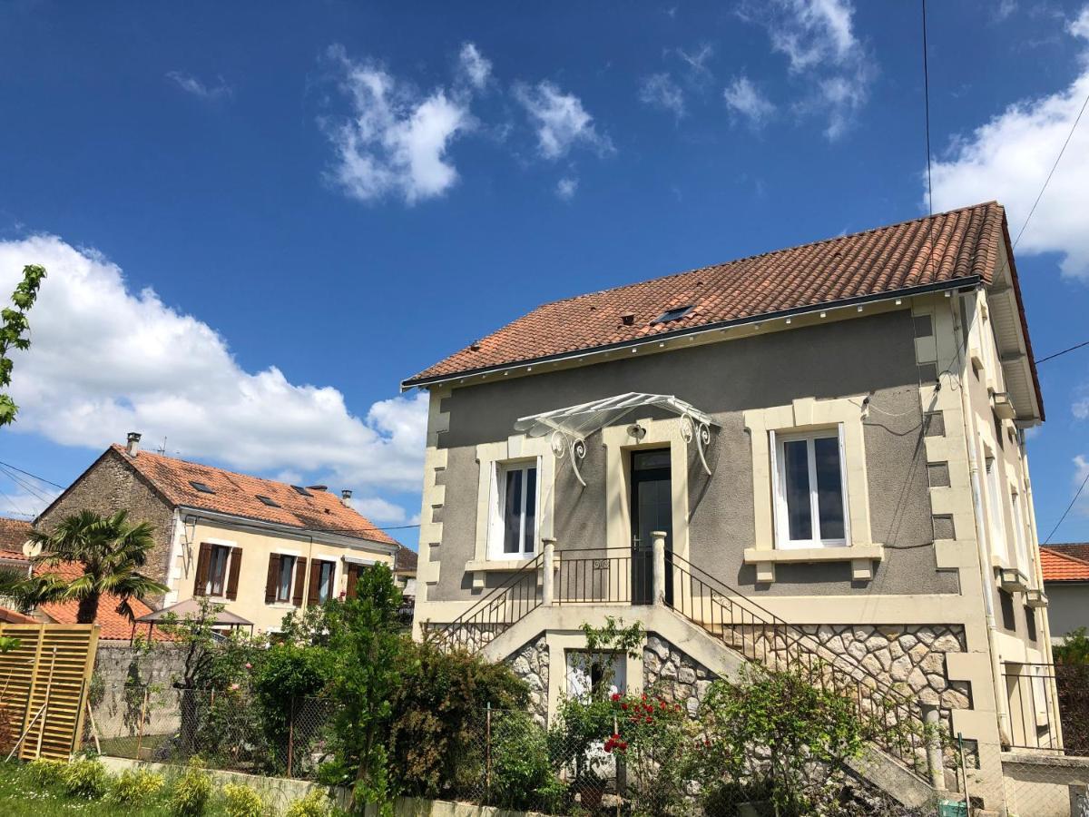 Chez Mumu Villa Perigueux Exterior photo
